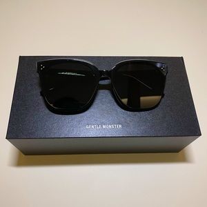 Gentle Monster Sunglasses - Limited Edition Rick 01 Black Oversized Fashion